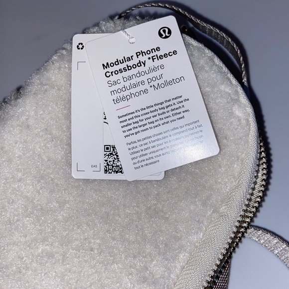 Lululemon Modular Phone Crossbody Bag  Fleece - Picture 12 of 12